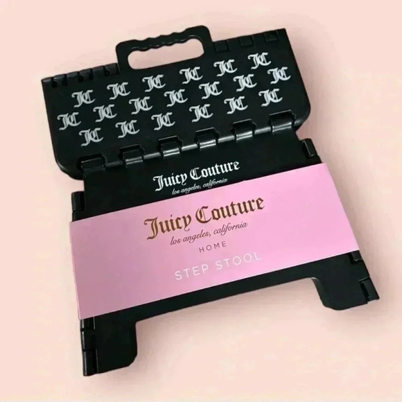 Juicy Couture Home Black and White Step Stool NWT - Picture 1 of 2